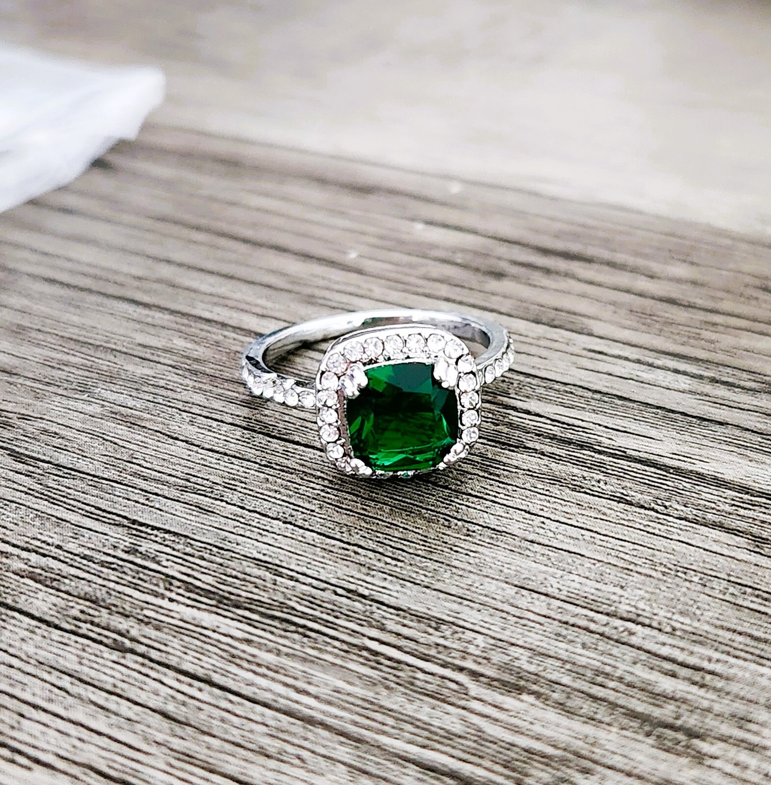 Emerald Green Size 8 Halo Statement Ring - Costume Jewelry