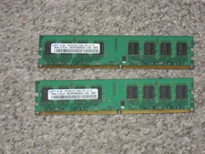 Samsung 2 GB PC2-5300U-555-12-E3  DIMM 667 MHz DDR2 SDRAM Memory (M378T5663QZ3 -