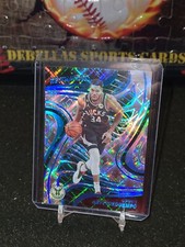 GIANNIS ANTETOKOUNMPO 2022-23 Panini Revolution #73 COSMIC  /99