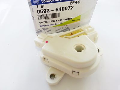 hiro0527！ 🤩OEM Inhibitor Switch Ssangyong Musso (Sports) Korando ~2002.11