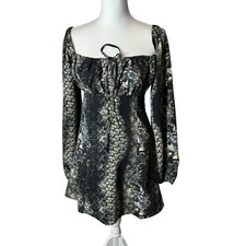 Urban Outfitters Vivienne Printed Long Sleeve Mini Dress Medium