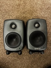 Genelec 8010AP PAIR 2-way perfect condition studio/desktop monitors