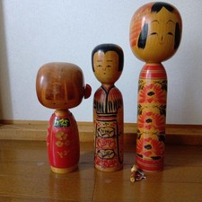 Kokeshi Lot of 3 & Keychain Kyutaro Ogura Kijiyama Traditional Collectible 15+