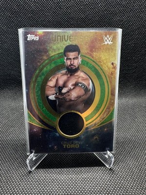 Cruz del Toro Relic /199 - Topps Universe WWE 2025