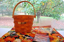 Longaberger 1998 Small Round Basket With Hand...