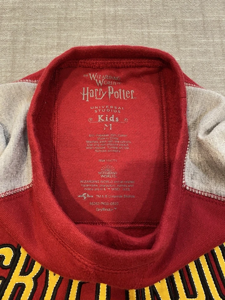 Sudadera Universal Studios Harry Potter Gryffindor Niños, Talla Mediana 8-10 Foto 4 de 4