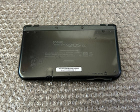 Nintendo New 3DS XL Handheld System Black Console *read description*