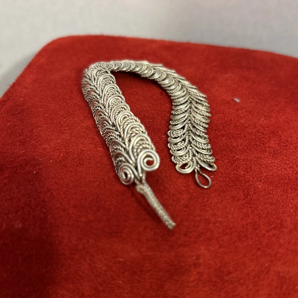 SilverTone Filigree Centipede Dragon Link Flex Bracelet Twisted Wire Hook Clasp - Image 3 of 4