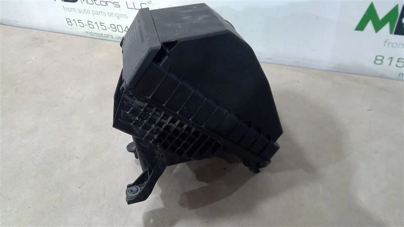 Carcasa filtro aire Hyundai Tucson 2016-2018 28110-D3500 Foto 4 de 4