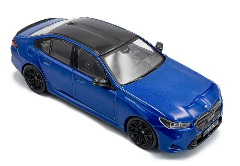 1/43 BMW M5 G90 Marina Bay Blue 2025 Diecast Model Car by Solido