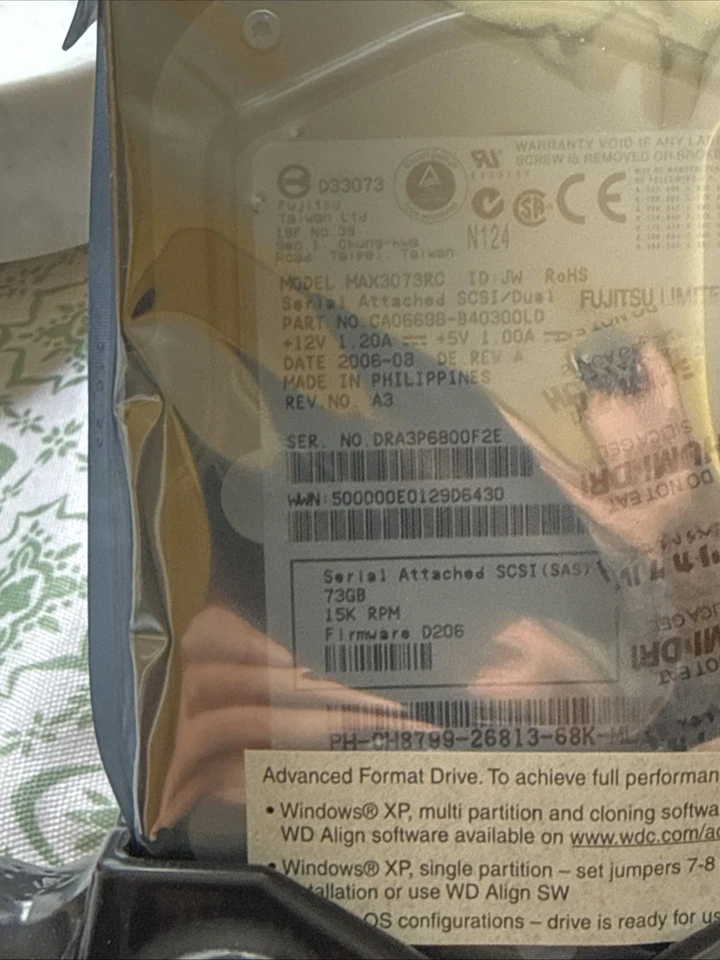 Western Digital MAX3073RC Fujitsu 73GB 15K 3.5" SAS Hard Drive Hot-Swap Servers - Image 3 of 4