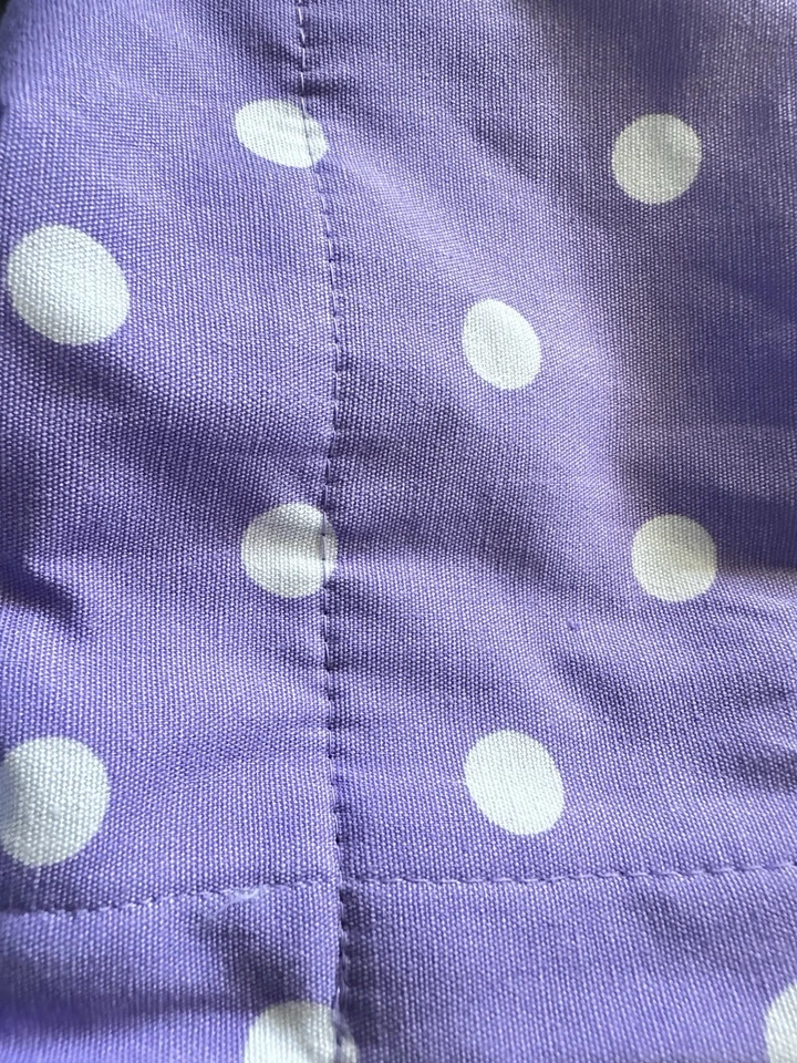 Cortina apagada Pottery Barn Teen (1) lavanda lunares 52x84 100 % algodón Foto 4 de 4