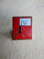 pin's " LE BASKET C'EST LA FETE "