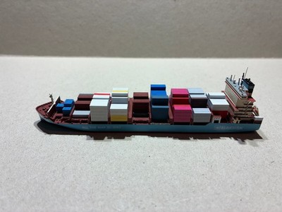 1/1250 Laura Maersk Containerschiff Nautik-Art