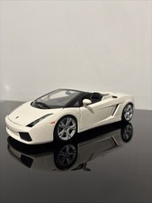 Maisto Lamborghini Gallardo Spyder 1/18 Scale Model White