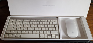 Genuine Apple Magic Keyboard (A1314) and Mouse (A1296) used (full working order)