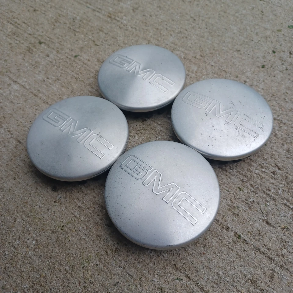 GMC Yukon, Sierra 1500 центральный колпак набор из 4, 2007-2015, деталь # 9595383 S2 - Изображение 2 из 3