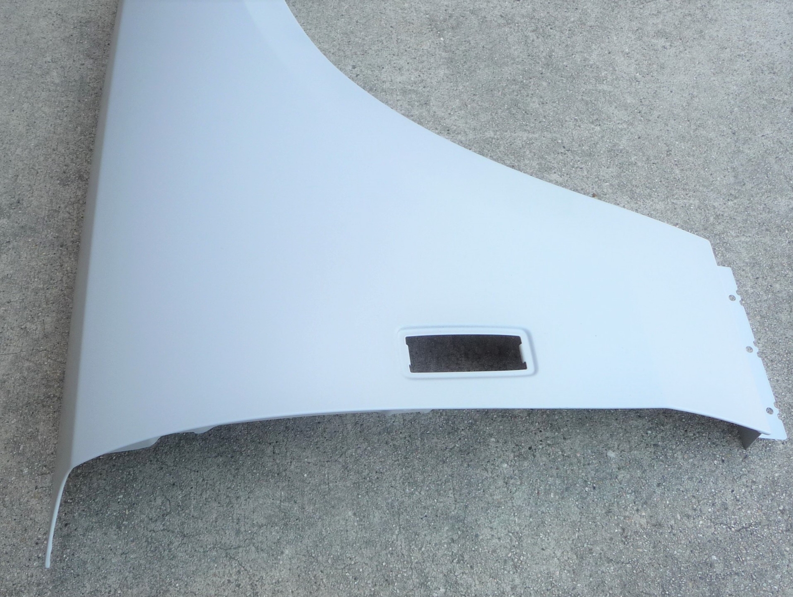 2021 2022 Rolls-Royce Ghost RR21 RR22 Front Right Passenge Fender Wing Panel OE