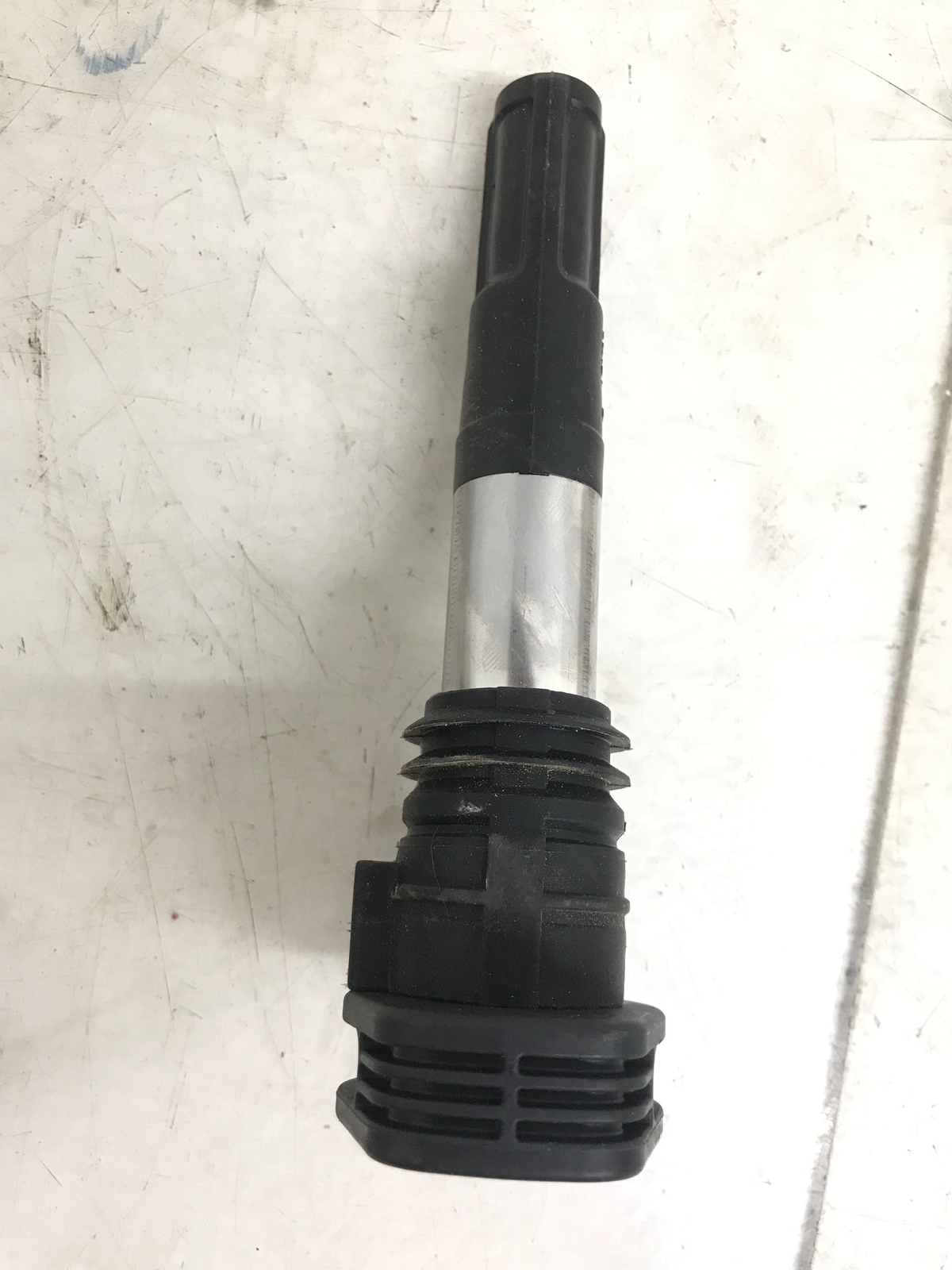 2017-2020 FERRARI GTC4LUSSO (B) ENGINE IGNITION COIL PACK 290850 OEM