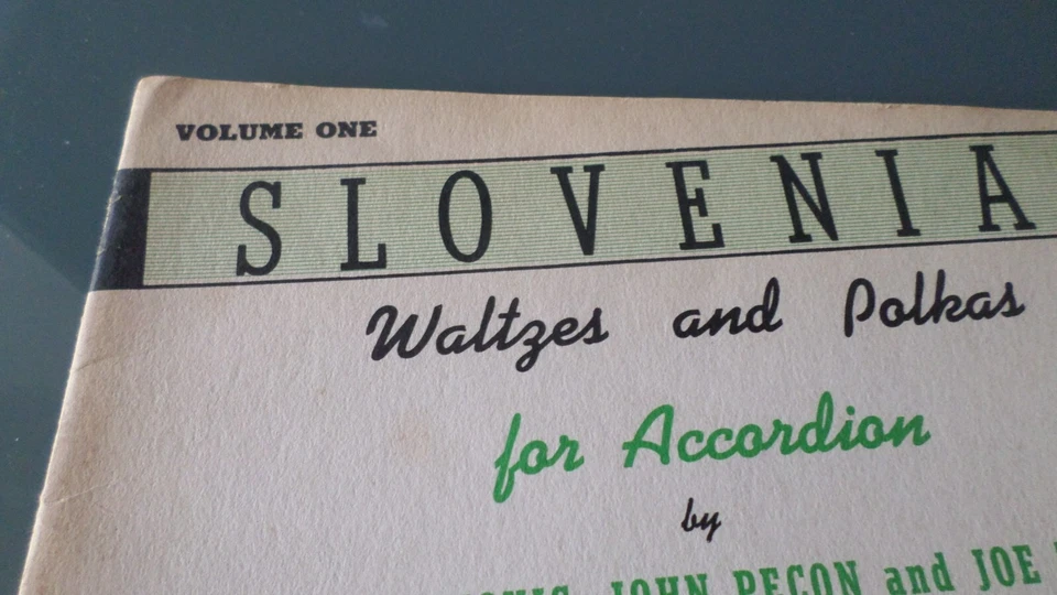 LOT: Slovenian Waltzes & Polkas for Accordion - Yankovic - volumes 1,2,3,4 - Image 2 of 4