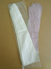 2 Pair Vtge suede 6.5 gloves Roger Fare/Saks  Alexandrine lt.pink/ivory INV2843