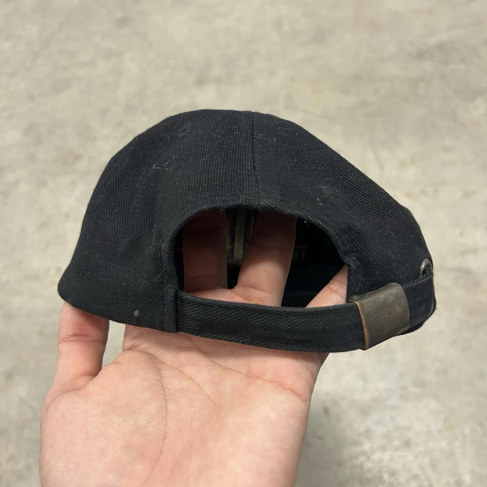 DE COLECCIÓN Universal Studios Sombrero Negro Gorra Correa Trasera Parque Temático TV Películas Años 90 Raro Foto 4 de 4