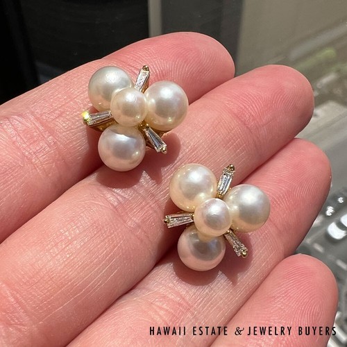 Mikimoto 18K Yellow Gold Pearl and Diamond Cluster Stud Earrings *3192-09 - Picture 7 of 14