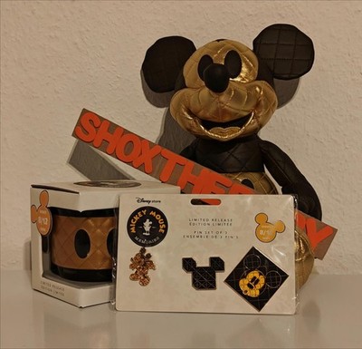 Disney Mickey Mouse Memories August 2018 Limited Edition 8/12 1980er Glam Style