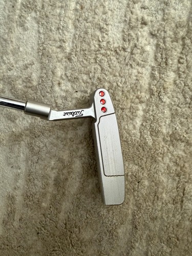 Scotty Cameron Newport Select 35 Inch Right Hand Putter Without Cover