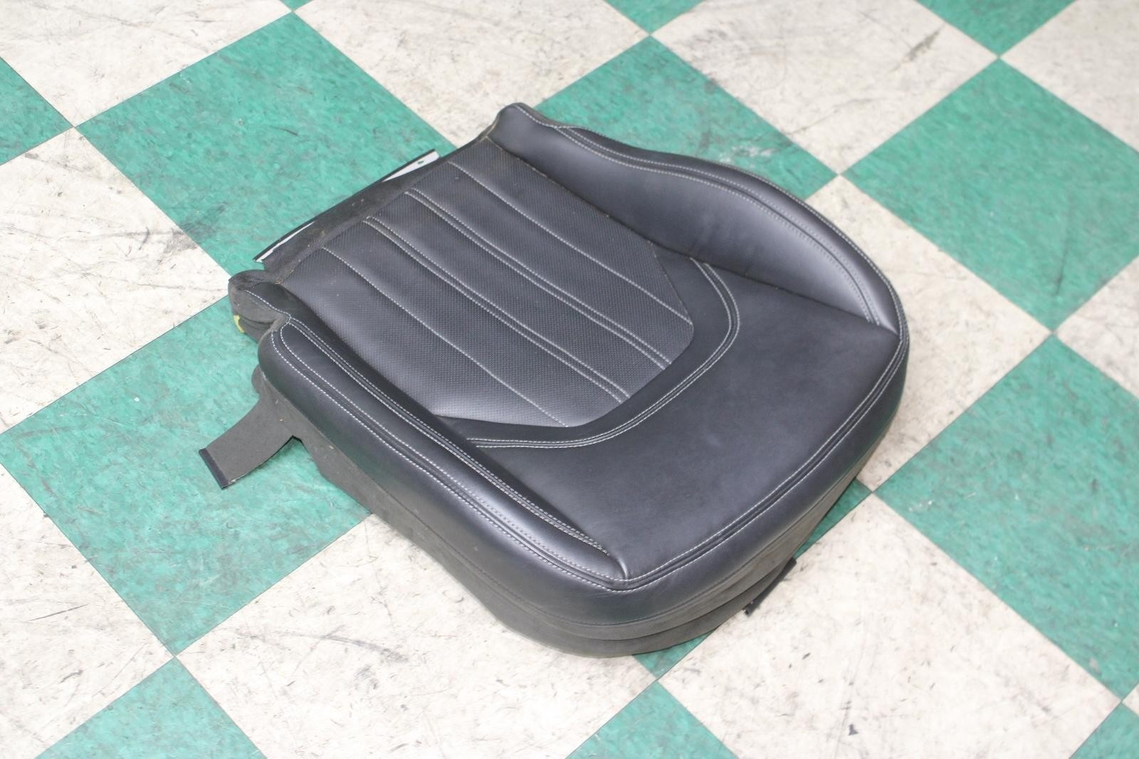 14-17 Quattroporte Nero Black Leather Front Right RH RF Seat Lower Cushion Pad