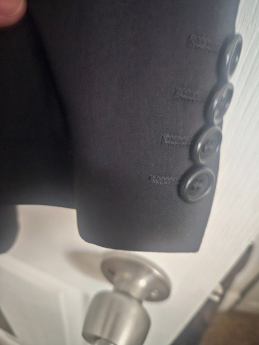 Hugo Boss Black Label 40R Navy Einstein/Sigma Suit — Made in USA — 3‑Button - Picture 11 of 18