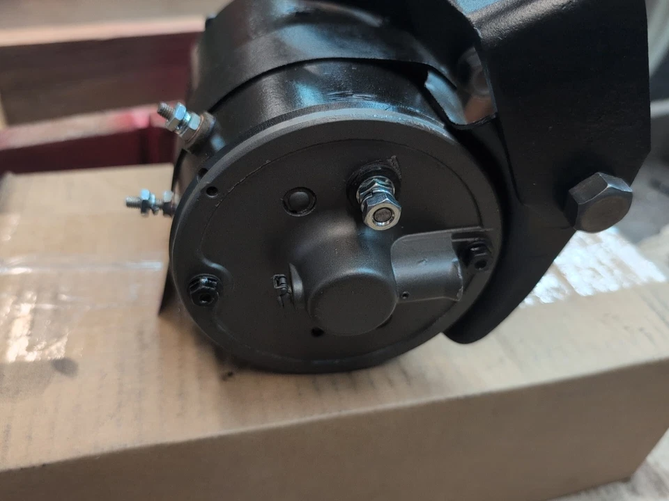 Generador Ford 8N remanufacturado 8n (núcleo) 50-52 Foto 4 de 4