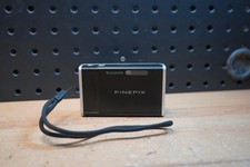  i Fujifilm Finepix Z1 5.1MP Digital Camera Black Tested Works