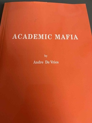 Rare Signed Copy   Academic Mafia by Andre De Vries (1994, Tel Aviv)   Satirical