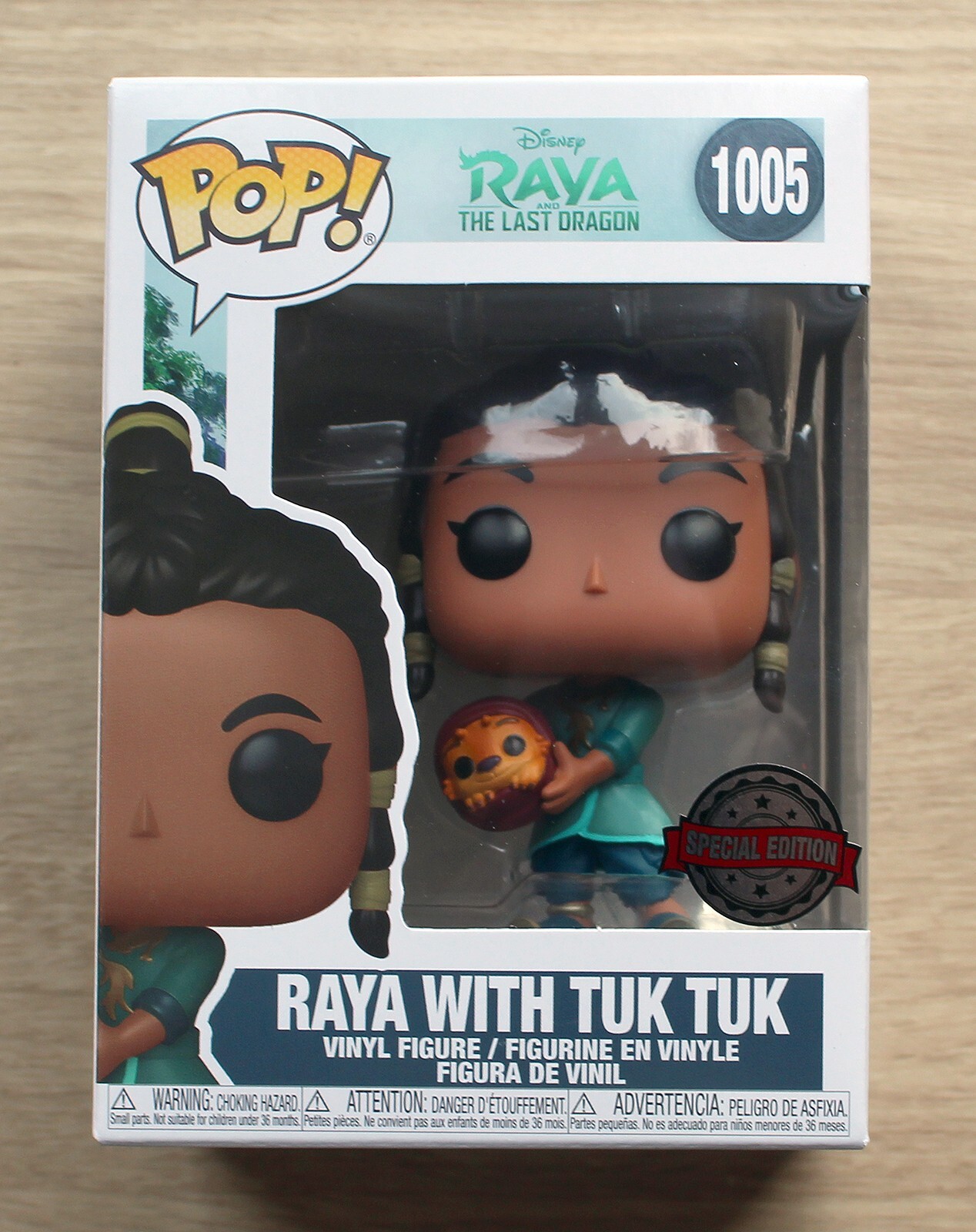 Funko Pop Disney Raya Y El Último Dragón Raya Con Tuk Tuk + Protector Gratuito