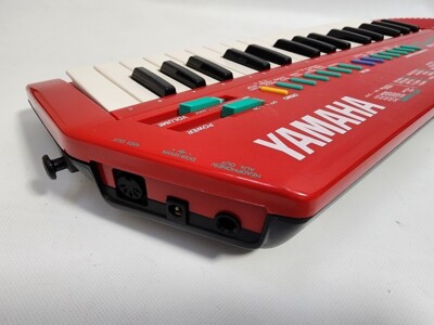 Yamaha SHS-10 R Red Digital Shoulder Key MIDI Synthesizer