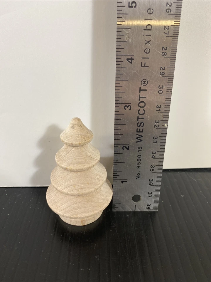 LOTE ARTESANAL DE 54 PIEZAS ARTESANALES DE MADERA DE PINO (2-3/4" de alto x 1-3/4" de diámetro) NO PRECINTADO Foto 4 de 4