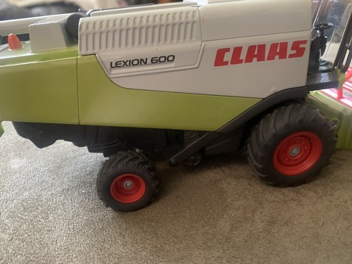 Siku Claas Lexion 600 Combine Toy Model Metal & Plastic w/ Rubber Tires 9.5”Long - Picture 9 of 15