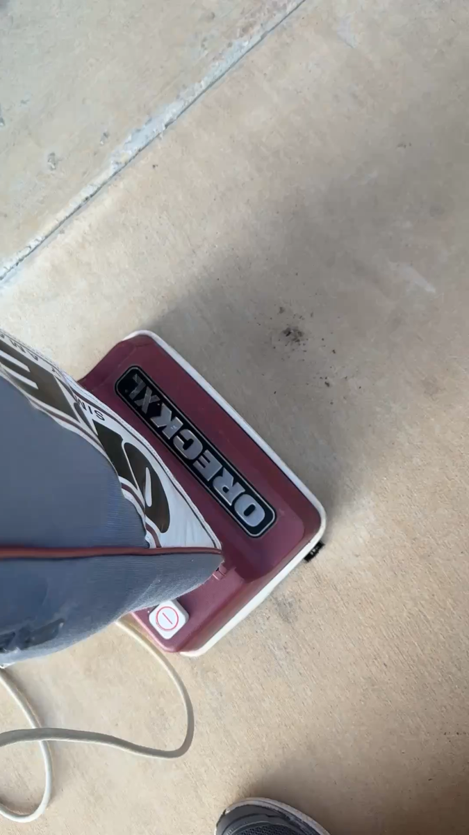 Oreck XL XL2400RS Lightweight Upright Vacuum Cleaner for sale