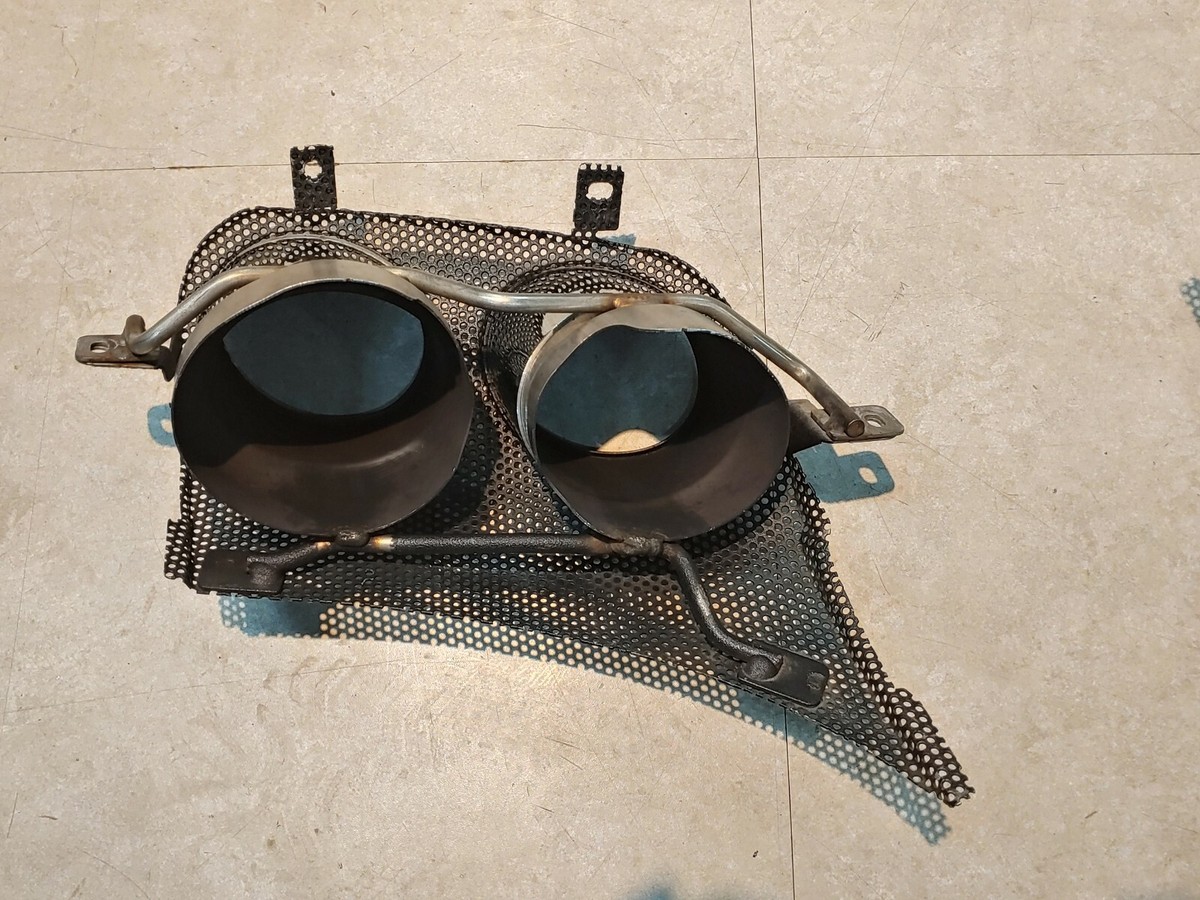 Maserati Levante Genuine Rear Bumper Exhaust Terminal Pair 
