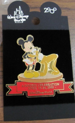 New MIP Disney A Goebel Celebration April 14-16, 2000 Mickey Mouse Pluto WDW Pin