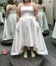 David  s Bridal Wedding Dress Size 16 BRAND NEW