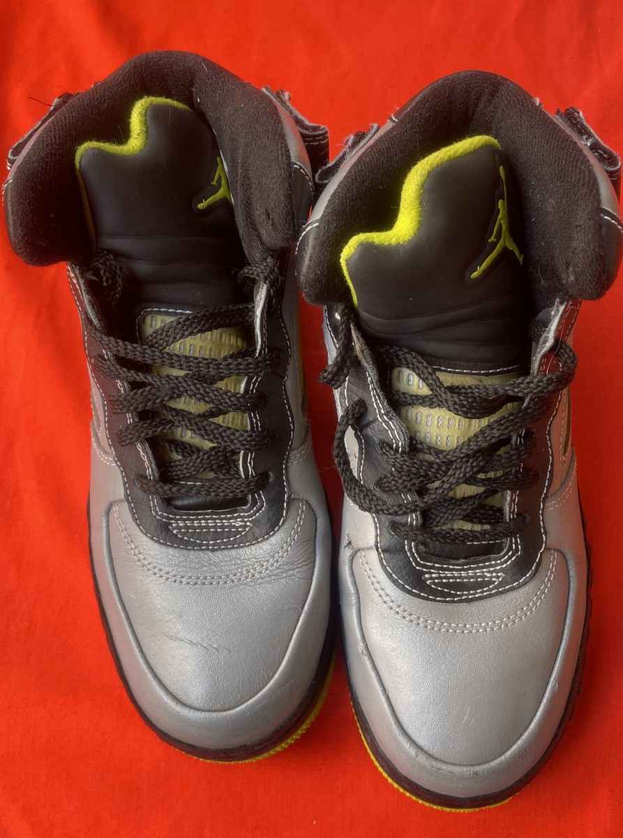 PAIR NIKE AIR JORDAN 23 FUSION 5 Gs SNEAKERS 318609-011 SIZE 4.5 Y