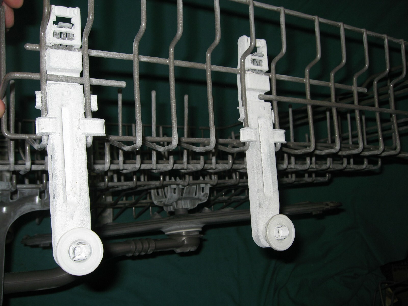 MAYTAG Dishwasher Top Dishwasher Rack & wheels spray bar W10240139