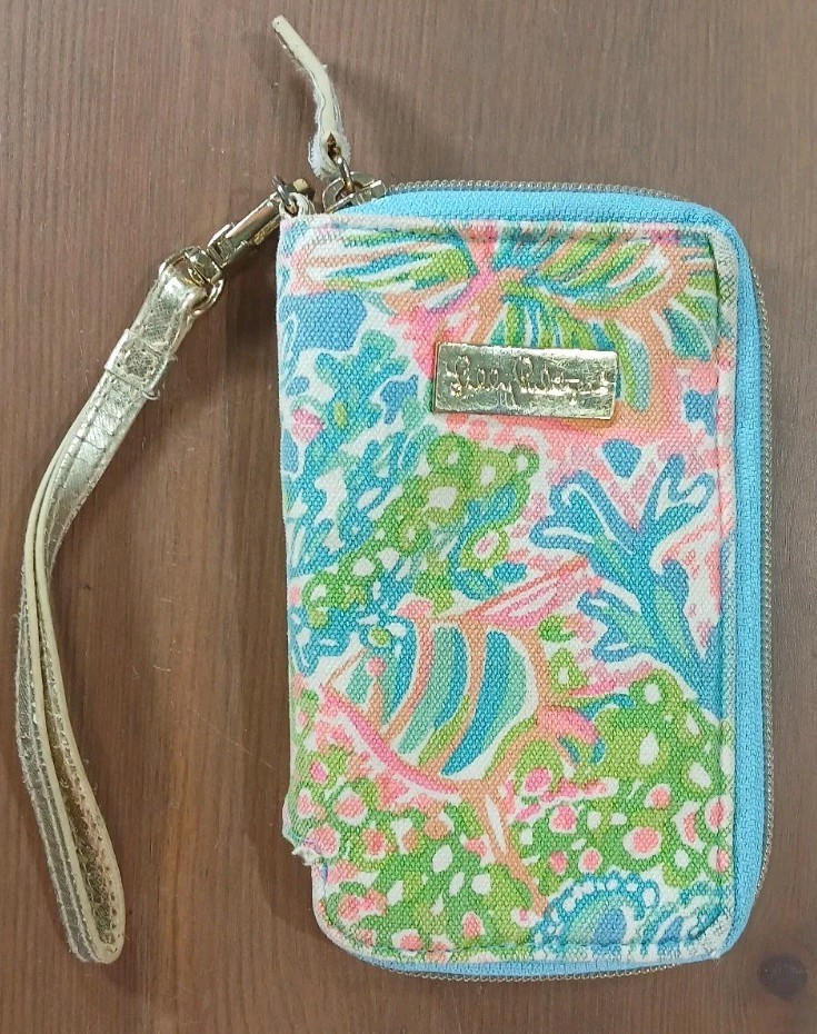 Lilly Pulitzer Tropical Print Zip Phone Wallet Wristlet Card Case 6.5