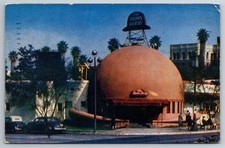 CA, Hollywood, Brown Derby Restaurant, Old Cars, Vintage Postcard