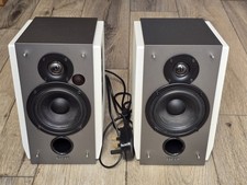 Edifier R1700BT 66 W Wired/Bluetooth Bookshelf Multifunctional Speakers - White