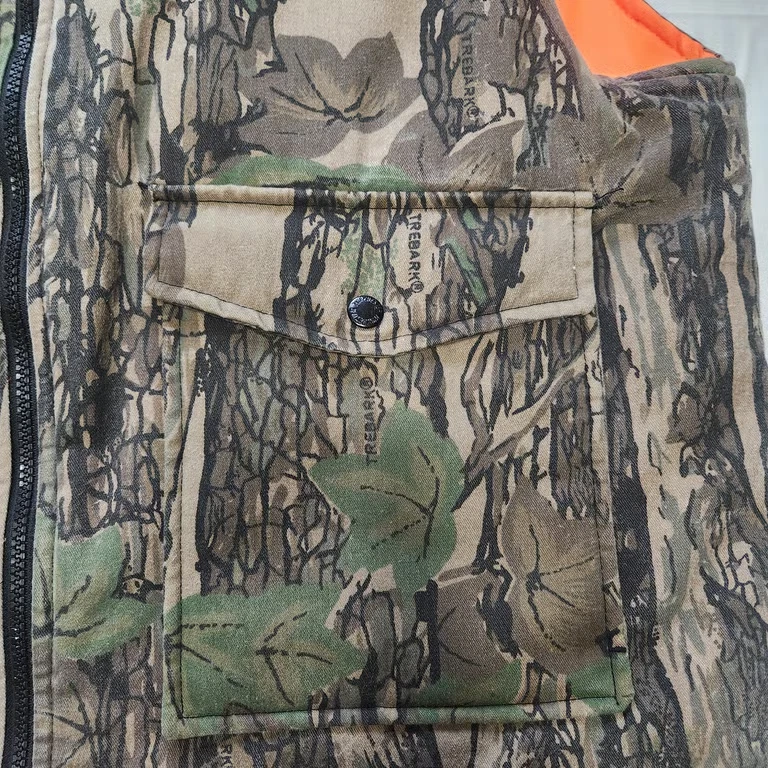 Vintage Winchester Conceal Camo Reversible Hunting Vest Jacket Large Worn - Image 3 of 4