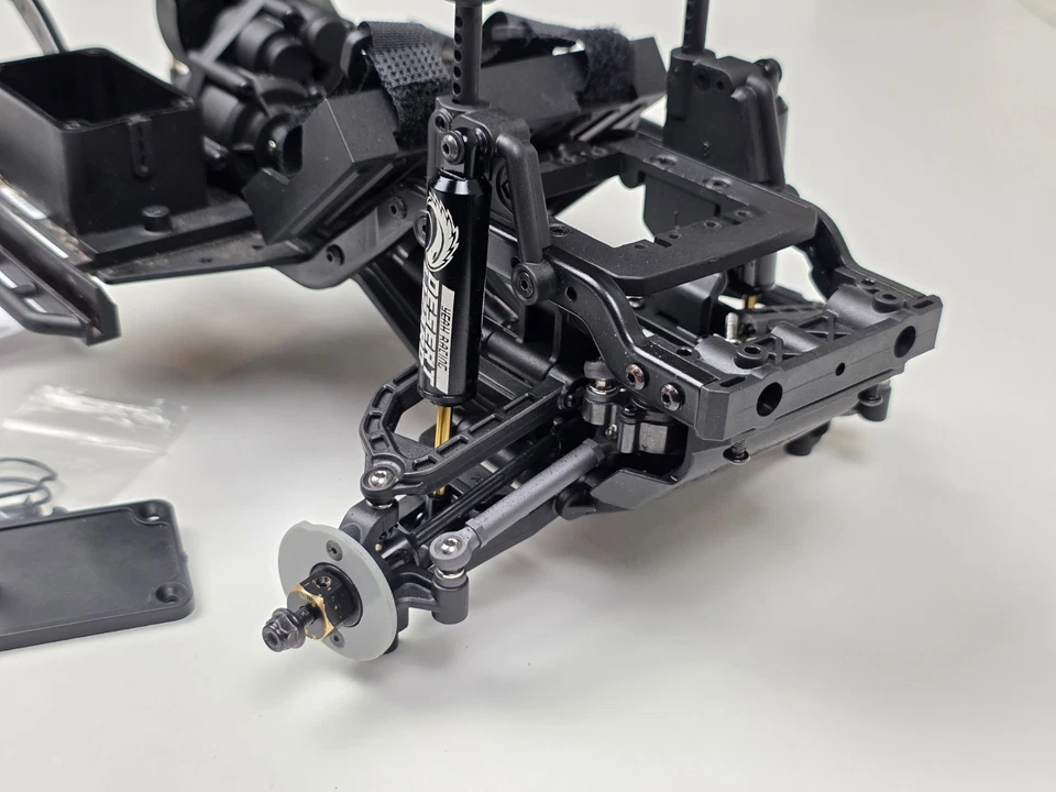 Element Enduro Knightwalker Roller Slider Upgraded IFS2 1/10 RC Crawler Toyota - Image 2 of 4