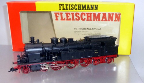 Fleischmann 4817; locomotora ténder BR 78 "tráfico rápido de timón" DRG, en embalaje original / Y263 | Zustand: Gebraucht